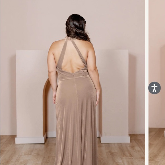 Revelry Tori Dress in Champagne size 8 - Picture 3 of 5